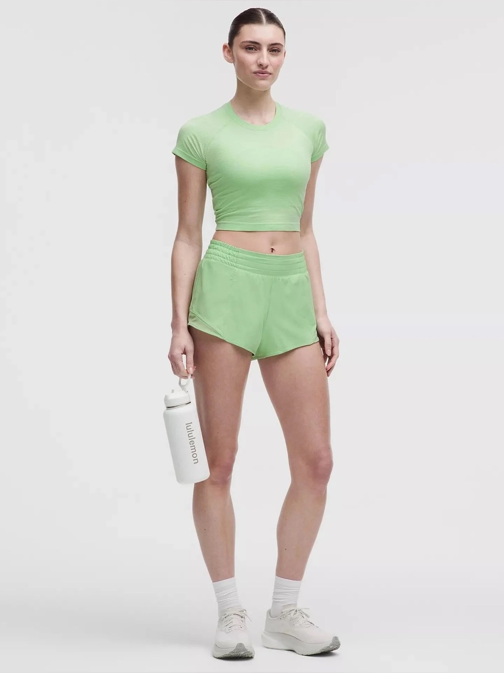 Lululemon Hotty Hot Low Rise 2.5”